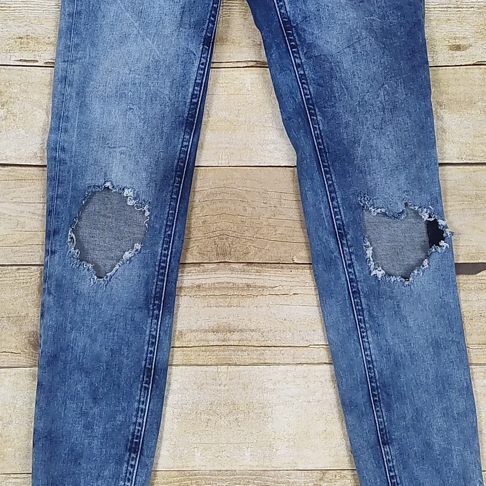 Free People Busted Knee Distressed Skinny Jeans
